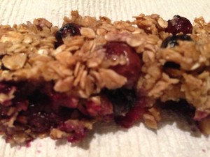 Crunchy Blueberry Granola Bars 3
