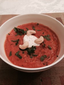 Creamy Roasted Tomato and Garlic Soup